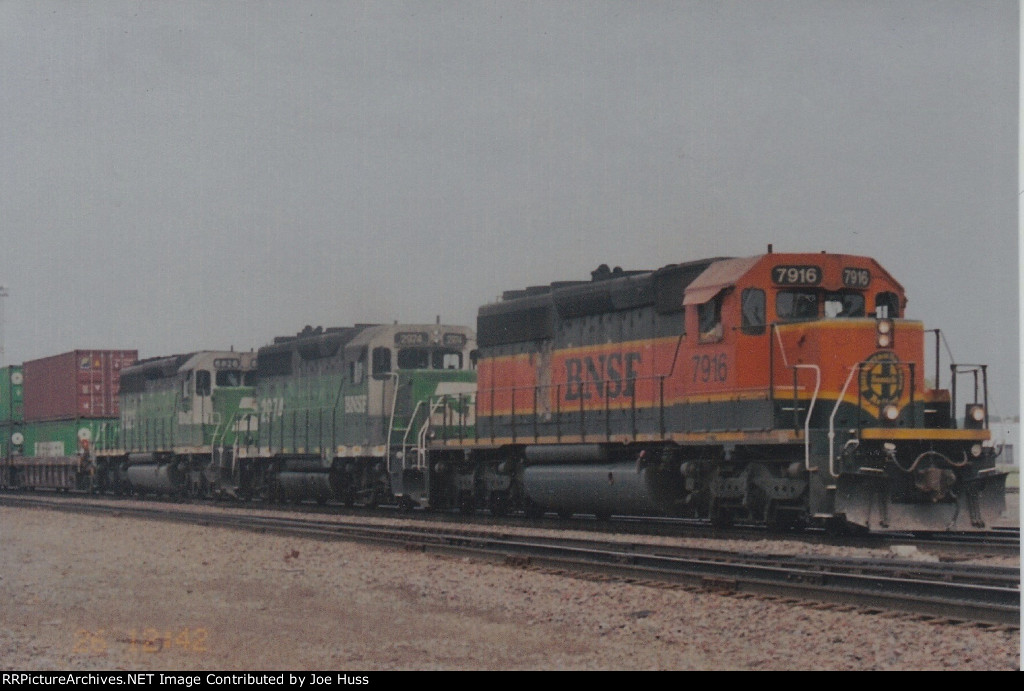 BNSF 7916 East